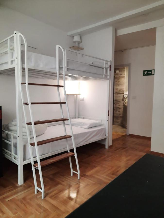 New Generation Hostel Prague Center Eksteriør bilde